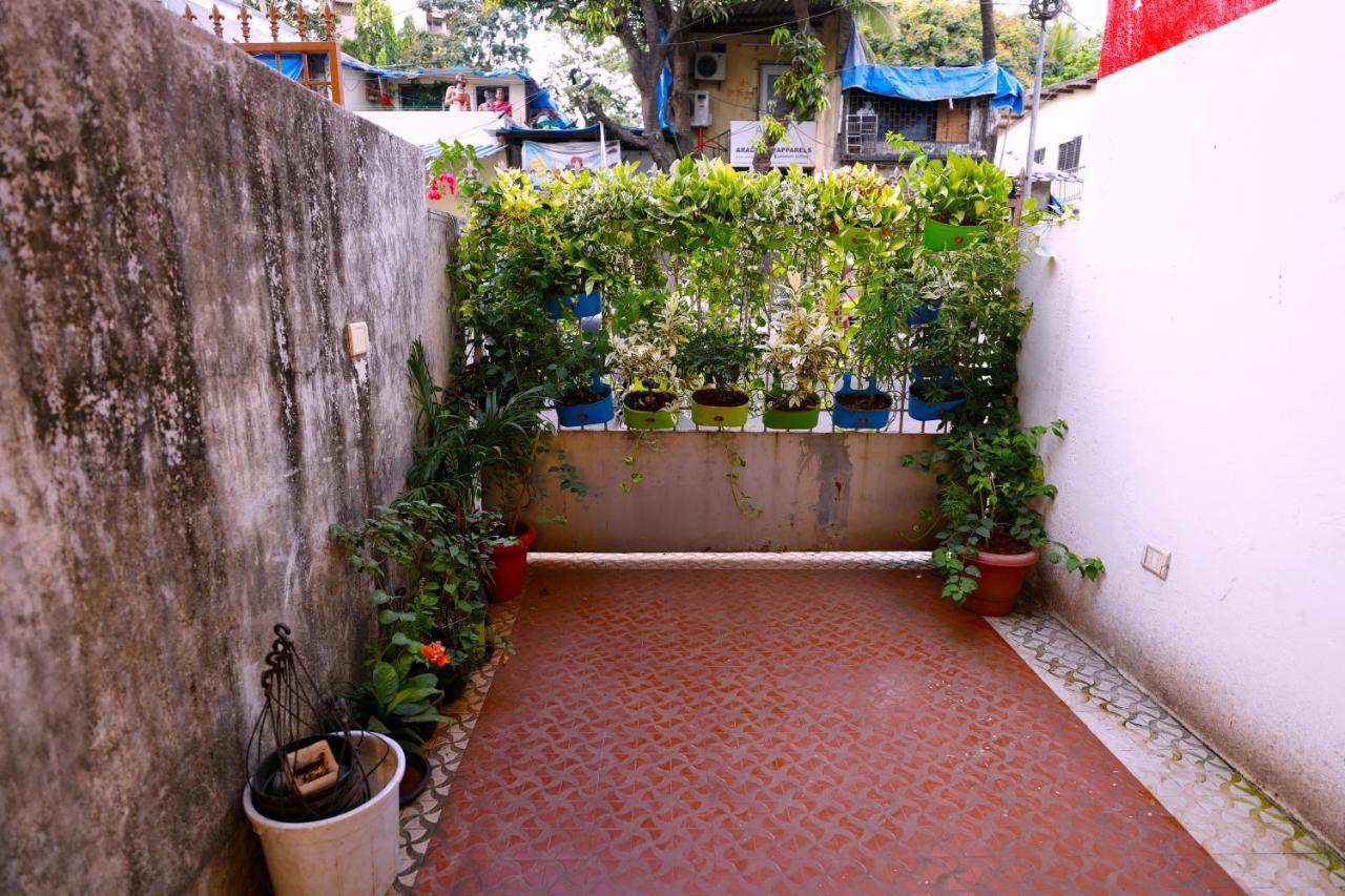 מומביי Nap Manor Hostels מראה חיצוני תמונה